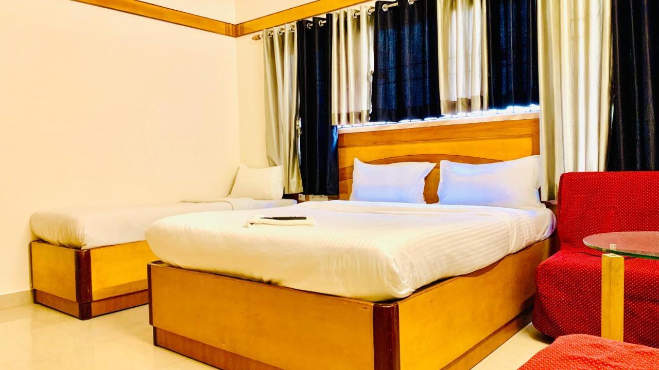 Half Moon Palace Chennai Ngoại thất bức ảnh